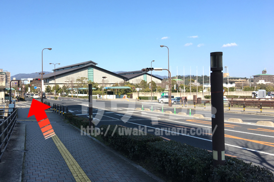 くにびき大橋北詰交差点