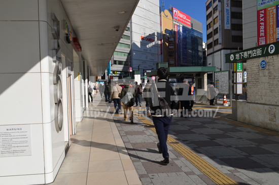 池袋駅東口