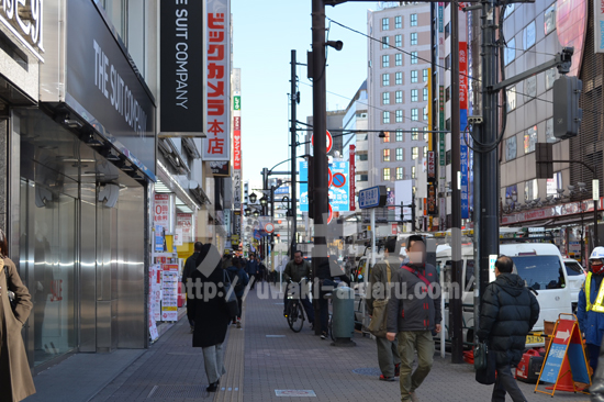 ビックカメラ池袋本店