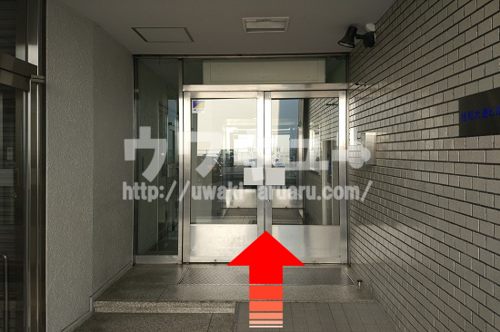 桂和大通りビル50入口ドア