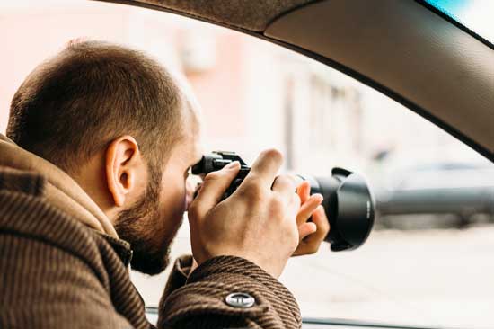 探偵を使いたい